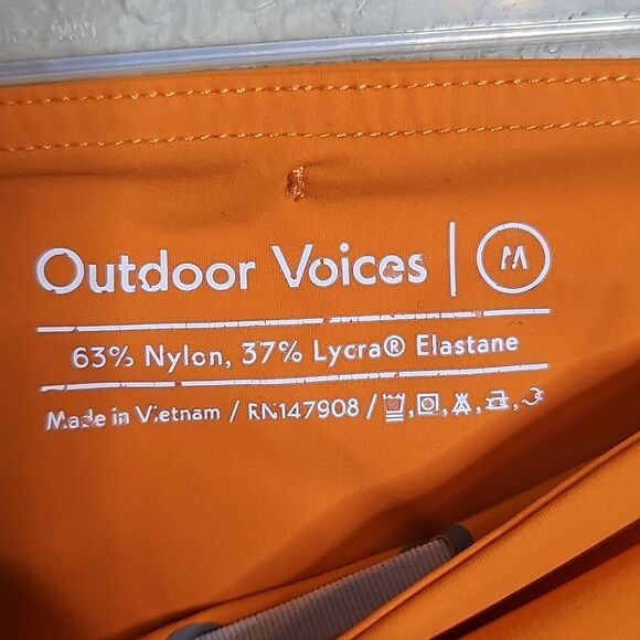 Outdoor Voices Clementine Orange 8" Zoom Shorts W Pockets Biker Medium - Picture 8 of 8